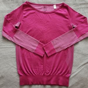NIKE long sleeve tech shirt
